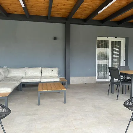 Paradise 4*