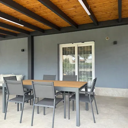 بيت ضيافة Paradise 4*